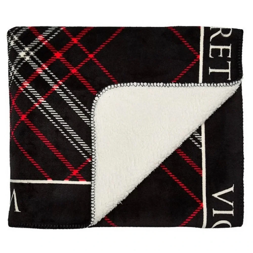 🖤Victoria’s Secret Cozy-Fleece Blanket - Black/Red/White Plaid - NWT - 60” x 50” - Picture 3 of 8